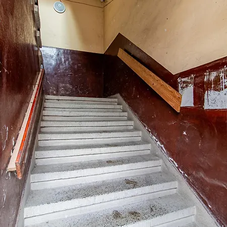 Vazov Loft - *